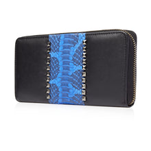 Lade das Bild in den Galerie-Viewer, Guyana Studs